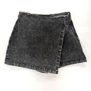Flying Tomato Faded Black Denim Skort Size L
